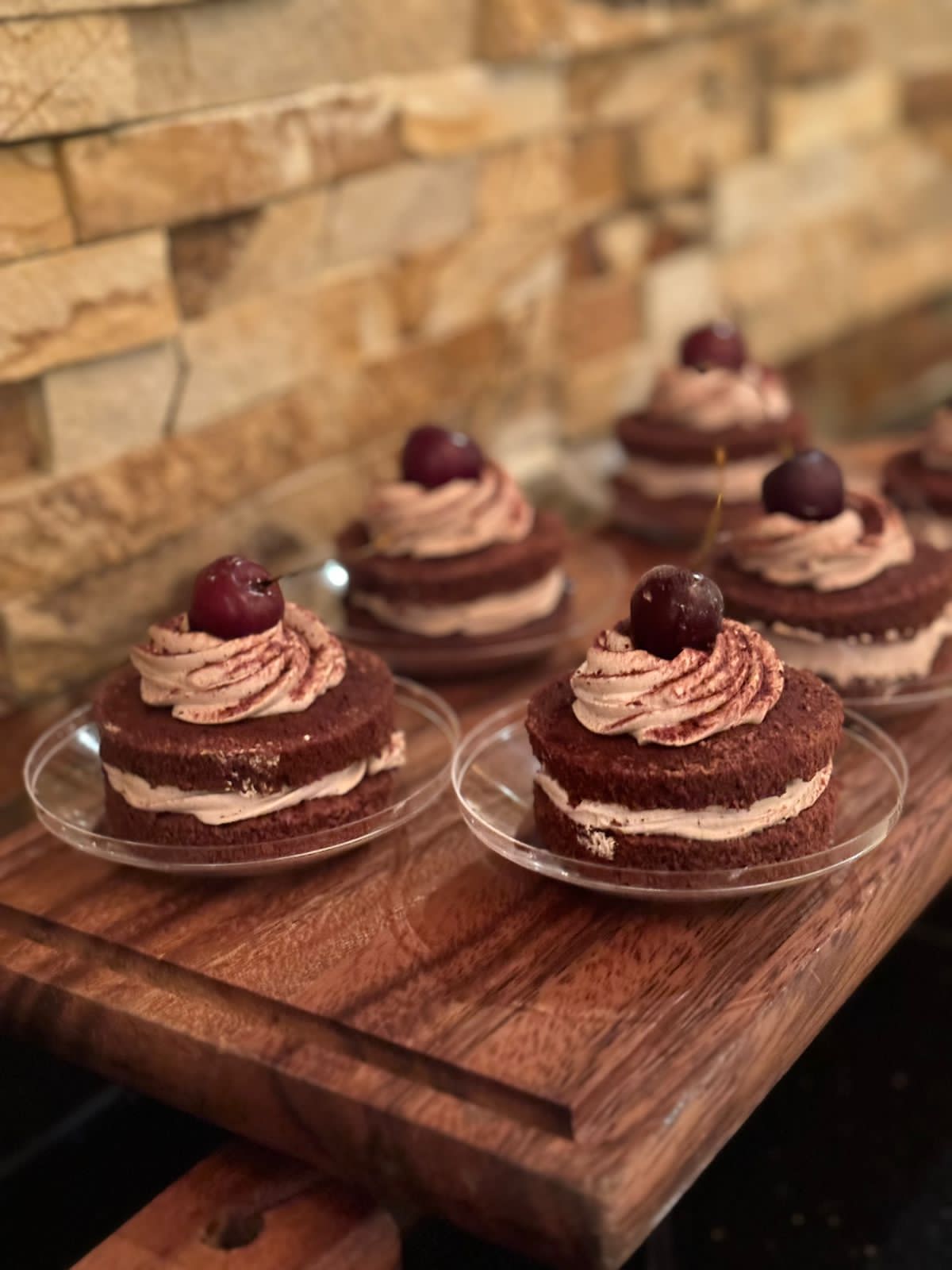Cakes and Desserts Image